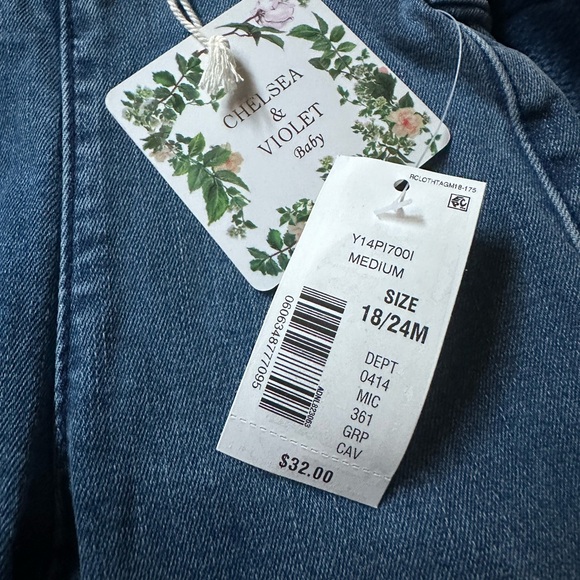 Chelsea & Violet
Baby Girls 12-24 Months Pull-On Flare Denim Jeans - Picture 8 of 8